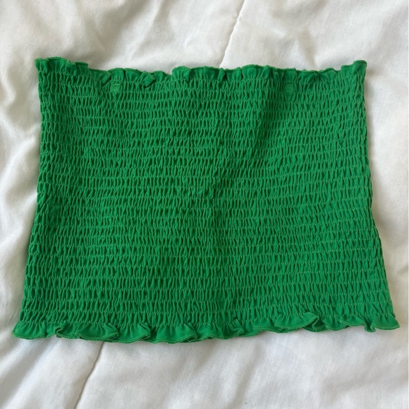 SWEETBEI J STRAPLESS RUCHED BANDEAU CROPPED TUBE TOP - Picture 4 of 5